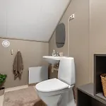 Alfheim Apartment, Central, Free Parking, Free Wifi * Tromsø