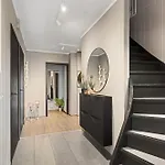Alfheim Apartment, Central, Free Parking, Free Wifi *