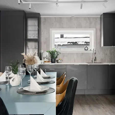 Alfheim Apartment, Central, Free Parking, Free Wifi Lägenhet *