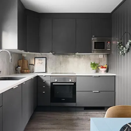 Alfheim Apartment, Central, Free Parking, Free Wifi * Tromsø