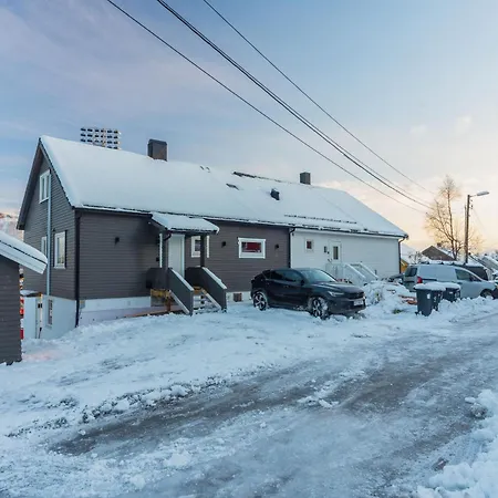 Alfheim Apartment, Central, Free Parking, Free Wifi Lägenhet