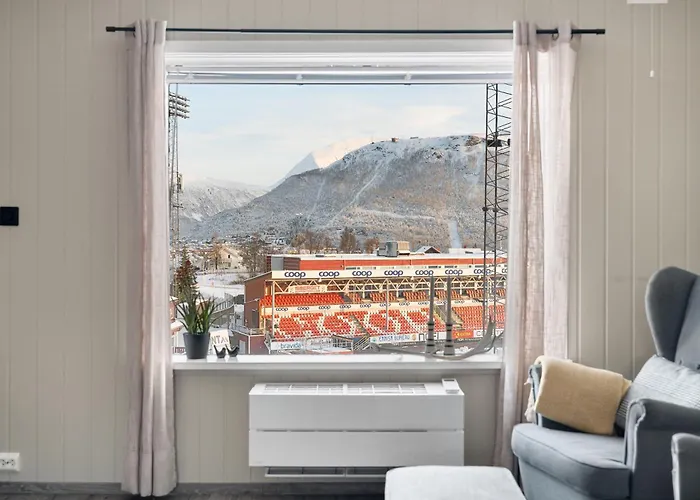 Alfheim Apartment, Central, Free Parking, Free Wifi * Tromsø