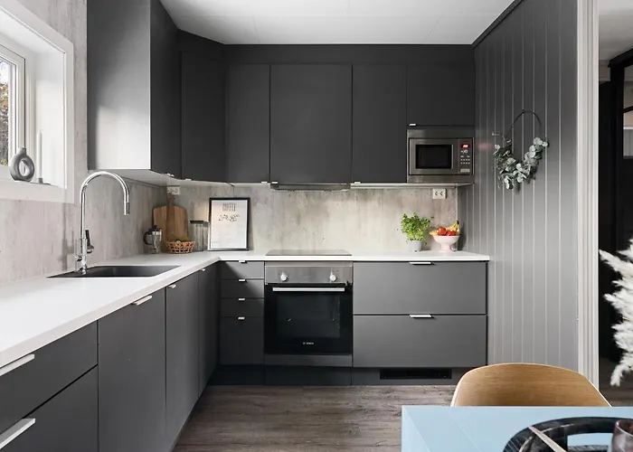 Alfheim Apartment, Central, Free Parking, Free Wifi * Tromsø