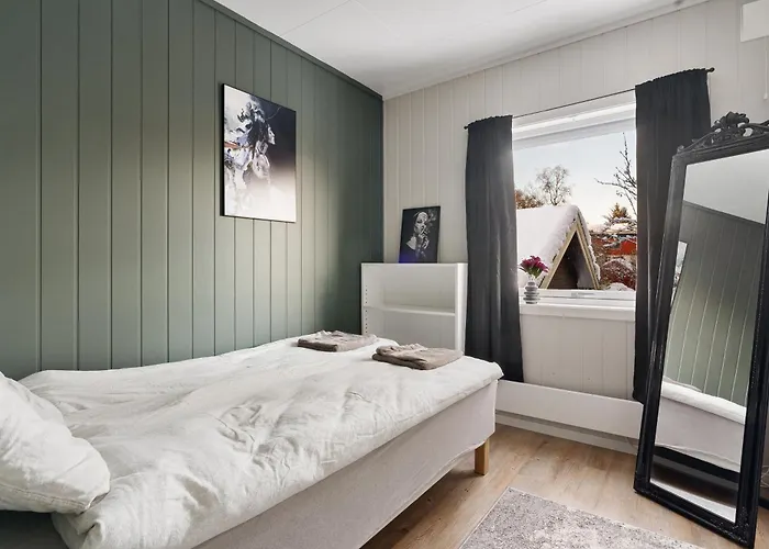 Alfheim Apartment, Central, Free Parking, Free Wifi Apartamento *